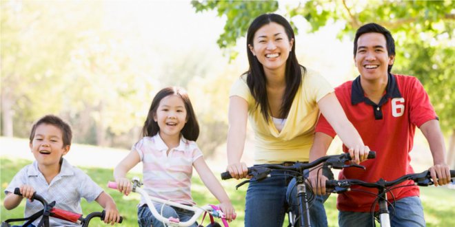 family on bikes